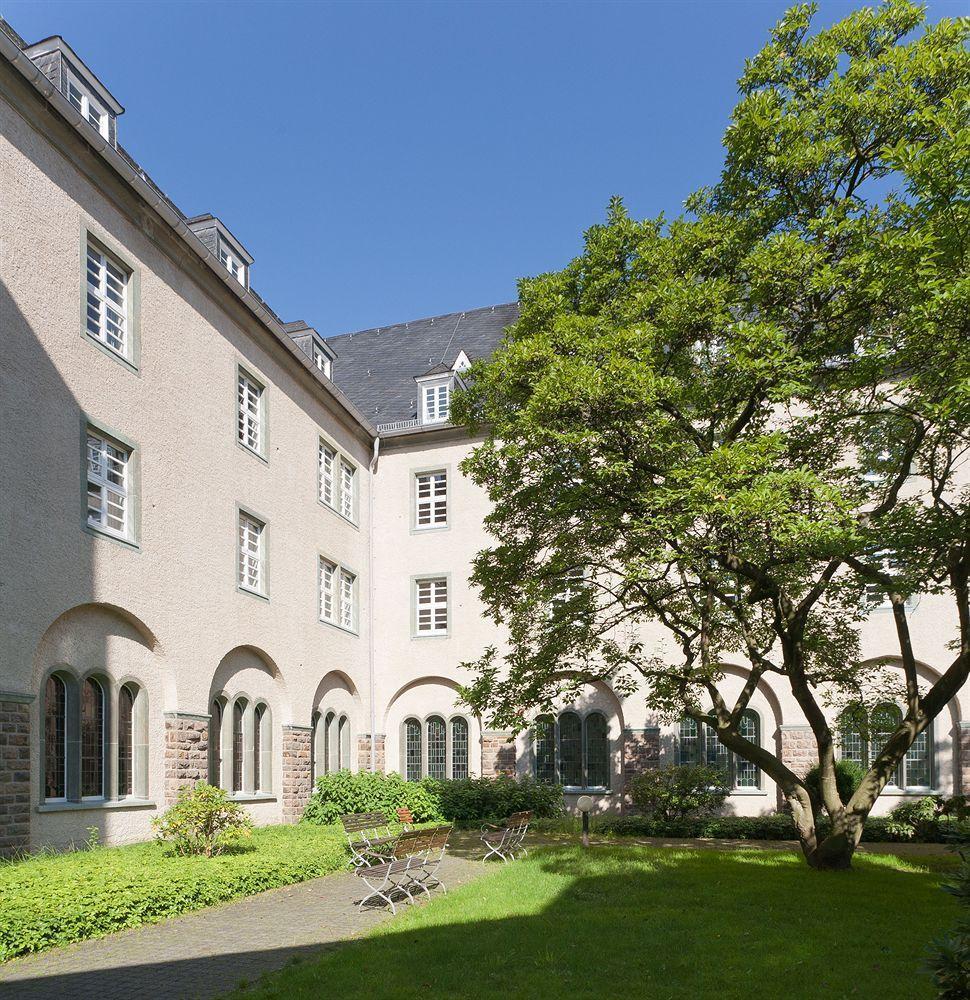 Kardinal Schulte Haus Hotel Бергиш Гладбах Екстериор снимка